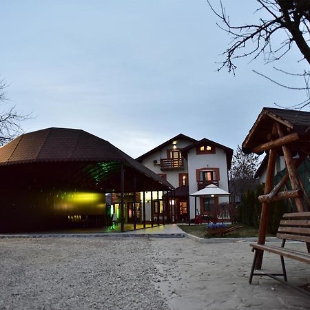 Pensiunea Dely_Cios Vălenii de Munte Esterno foto