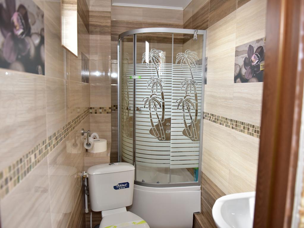 Pensiunea Dely_Cios Vălenii de Munte Esterno foto